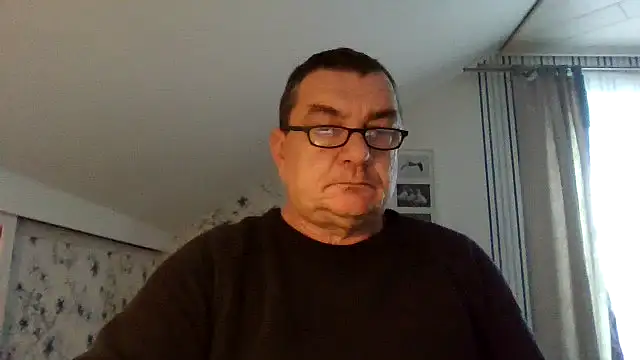 Živý XXX chat Nobbie444