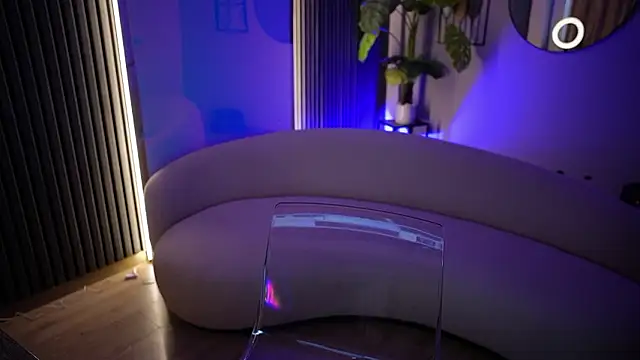 Онлайн чат XXX KaylaLuxx_