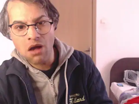 Živý XXX chat wildpussycat23