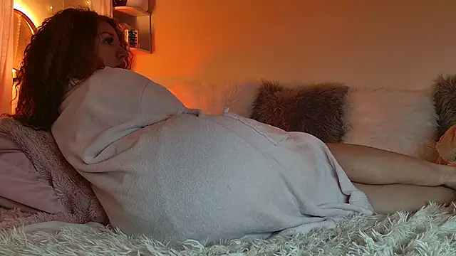 KatBigBum Adlı Modelin Canlı XXX Sohbeti