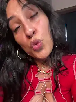 CarolaDrago's Live XXX Chat