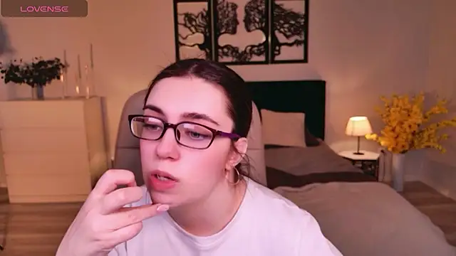 DaniellaLovely's Live XXX Chat