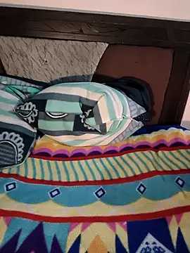 Divya_Bharti's Live XXX Chat