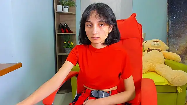 Marri-Stella Adlı Modelin Canlı XXX Sohbeti