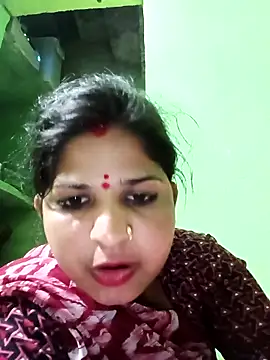 Karishma_cute Adlı Modelin Canlı XXX Sohbeti