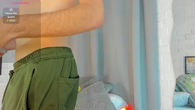 دردشة MATEO_HUNTER الجنسية المباشرة