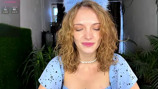 Miss_Monroe Adlı Modelin Canlı XXX Sohbeti