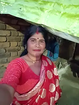 Mahi_bigg Adlı Modelin Web Kamerası Şovu