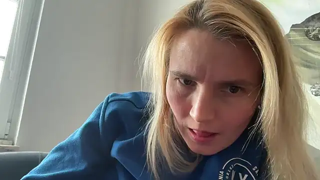 s-te-fan-i – Live XXX-chat