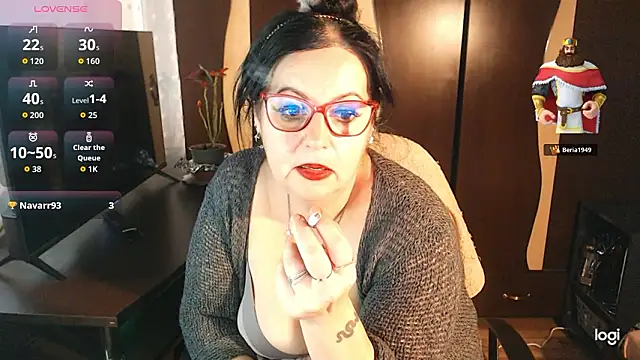 Chatroom XXX en direct de exymilf_