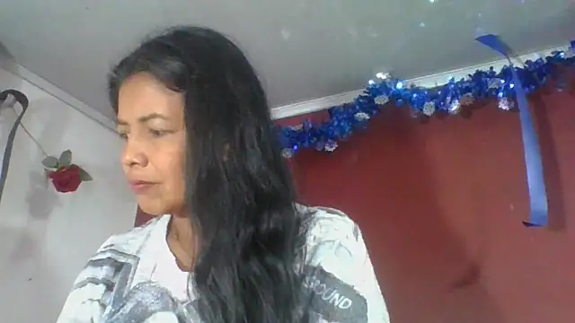 دردشة DianaOchoa_ الجنسية المباشر ة