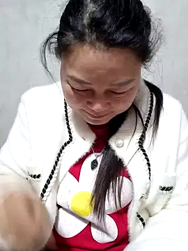 yoowwmr Chat XXX live