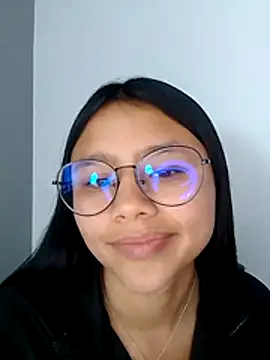 Chatroom XXX en direct de SofieLove_01