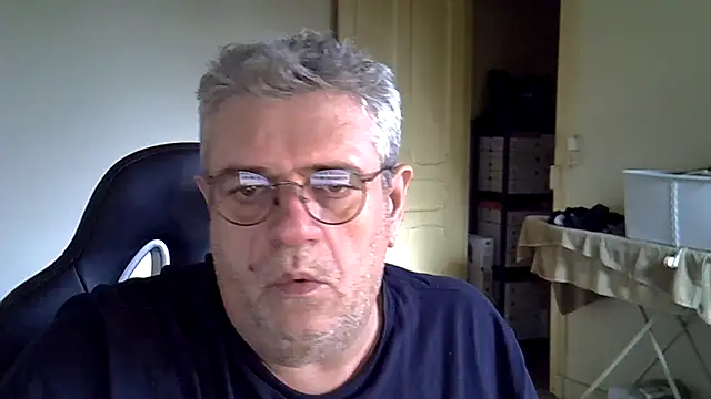 _hippo_ Live XXX Chat