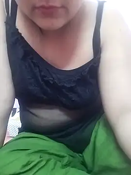 nikkyguddi Live XXX Chat