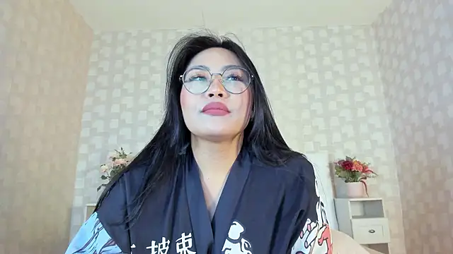 NatsumiHun Chat XXX live