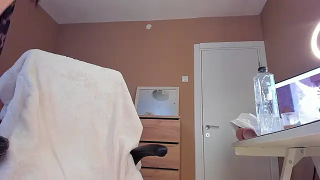 KaylaLaine Chat XXX live