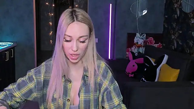 Živý XXX chat Blckmirrorr