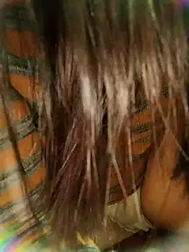 Chatroom XXX en direct de moa_koa