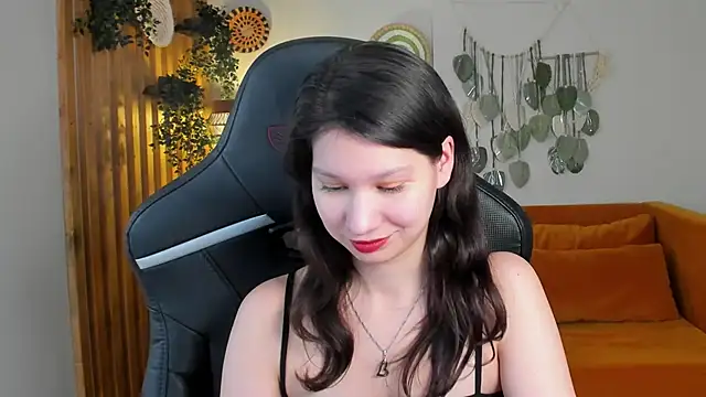 Chatroom XXX en direct de SaraDenars