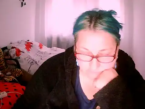 دردشة BlondyBigBoobs الجنسية المباشرة