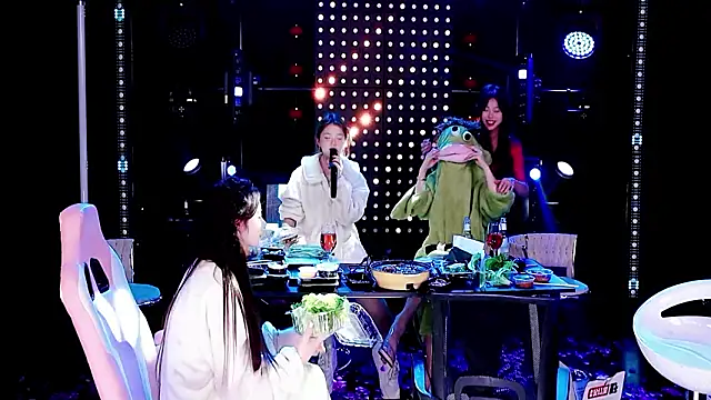 Chat XXX ao vivo de ZZ00033S