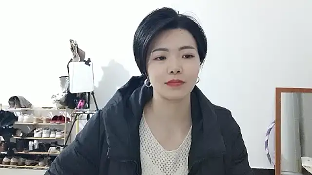 Lulu-uu 现场XXX聊天