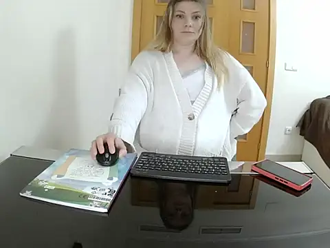 Adelyxveex Chat XXX in diretta