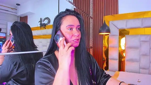 bigass_monic Live XXX-chat