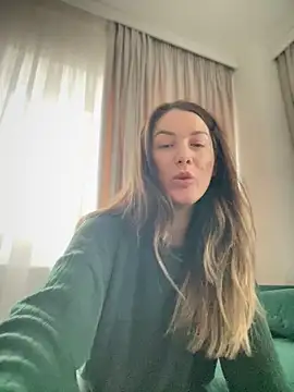 دردشة HotXMom_ الجنسية المباشرة