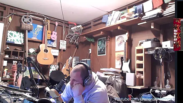 Chatroom XXX en direct de itsjameswebbscope