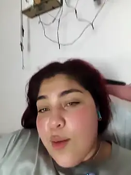 Chatroom XXX en direct de kendra_lil_evill