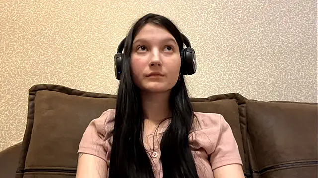 AurorAurora Adlı Modelin Canlı XXX Sohbeti