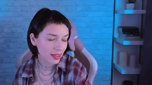 YourDarlingVivian Live XXX Chat