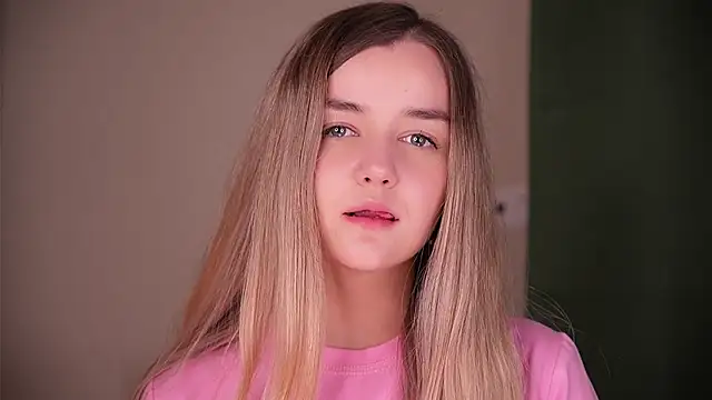 CecilyTouma – Live XXX-chat