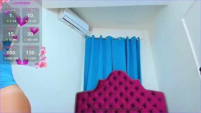 ninnadee Live XXX Chat