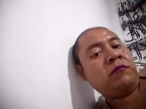 7305bisexual's Webcam Show