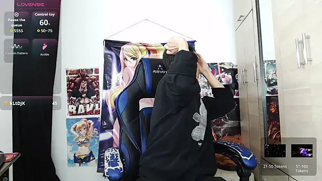 XXX chat uživo modela sr_jaeger