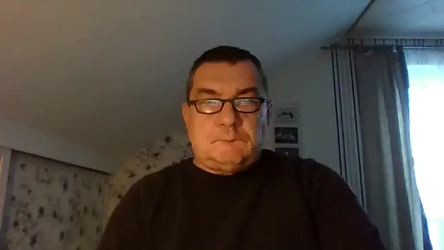 Nobbie444 Live XXX-chat