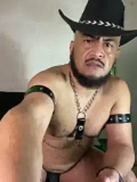 Chat XXX en directo de the_master_foal_