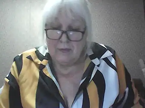 Alexia64231 – Naživo XXX chat