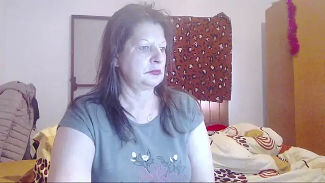 ExtasyMature Chat XXX live