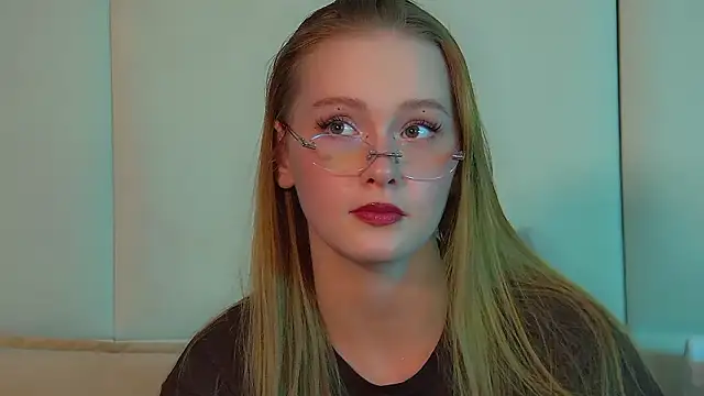 AgataFoxley's Live XXX Chat