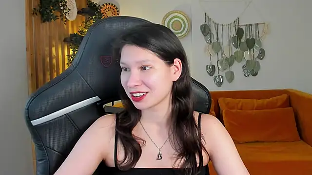 SaraDenars Chat XXX live