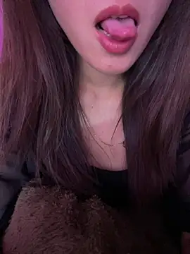 دردشة Moon_pusy الجنسية المباشرة