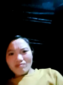 ngan-cute Chat XXX live