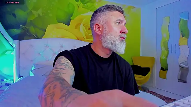 BlowMyXXL Adlı Modelin Web Kamerası Şovu