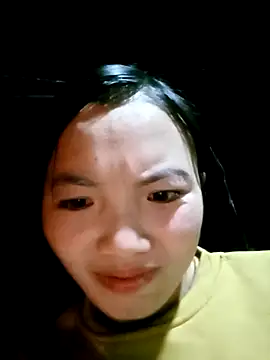 ngan-cute Chat XXX in diretta