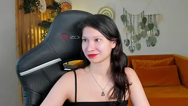 Онлайн чат XXX SaraDenars