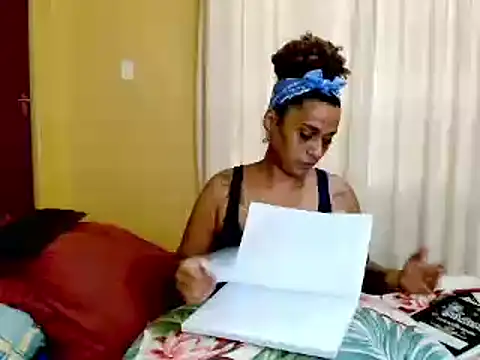 MiZzCreator's Live XXX Chat